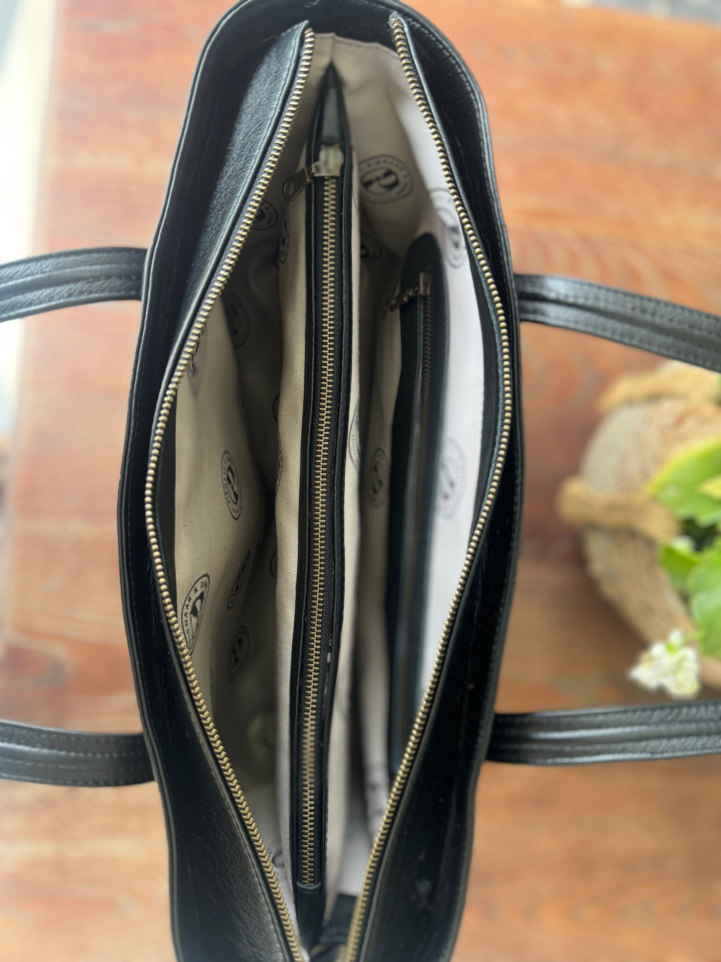 Ladies Buisness bag