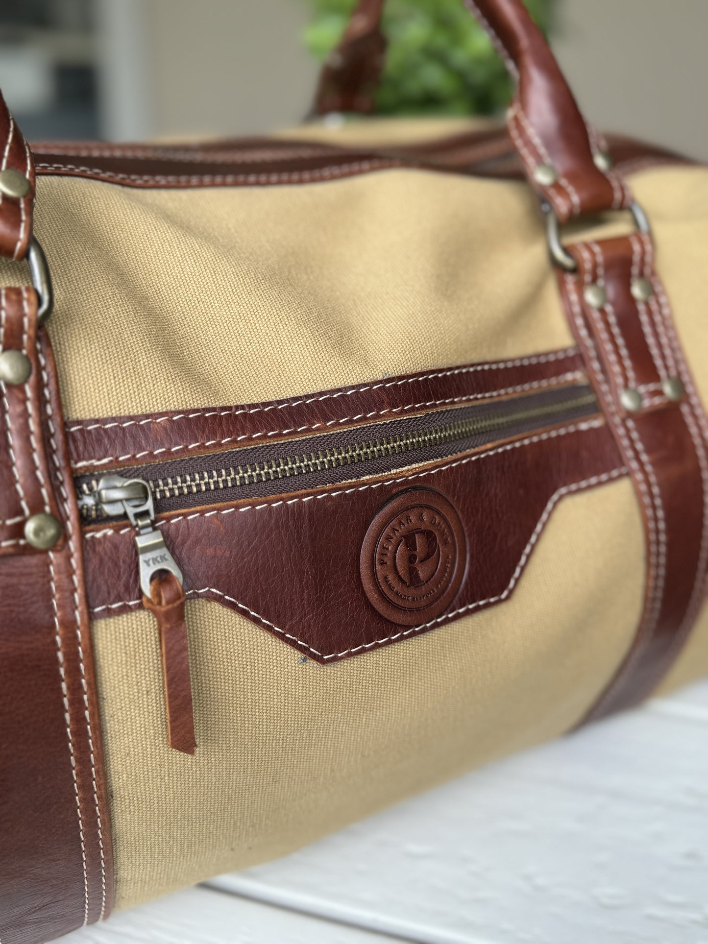 Maisha weekender bag Khaki